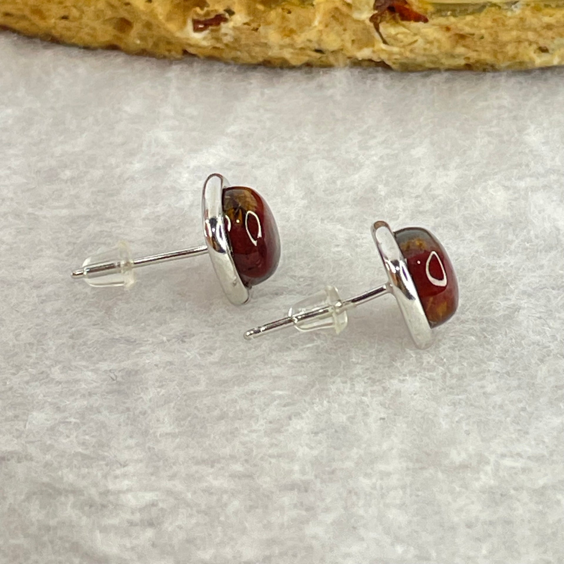 Good Grade Natural Auralite 23 S925 Silver Earrings 2.20g 8.0 by 4.0mm - Huangs Jadeite and Jewelry Pte Ltd