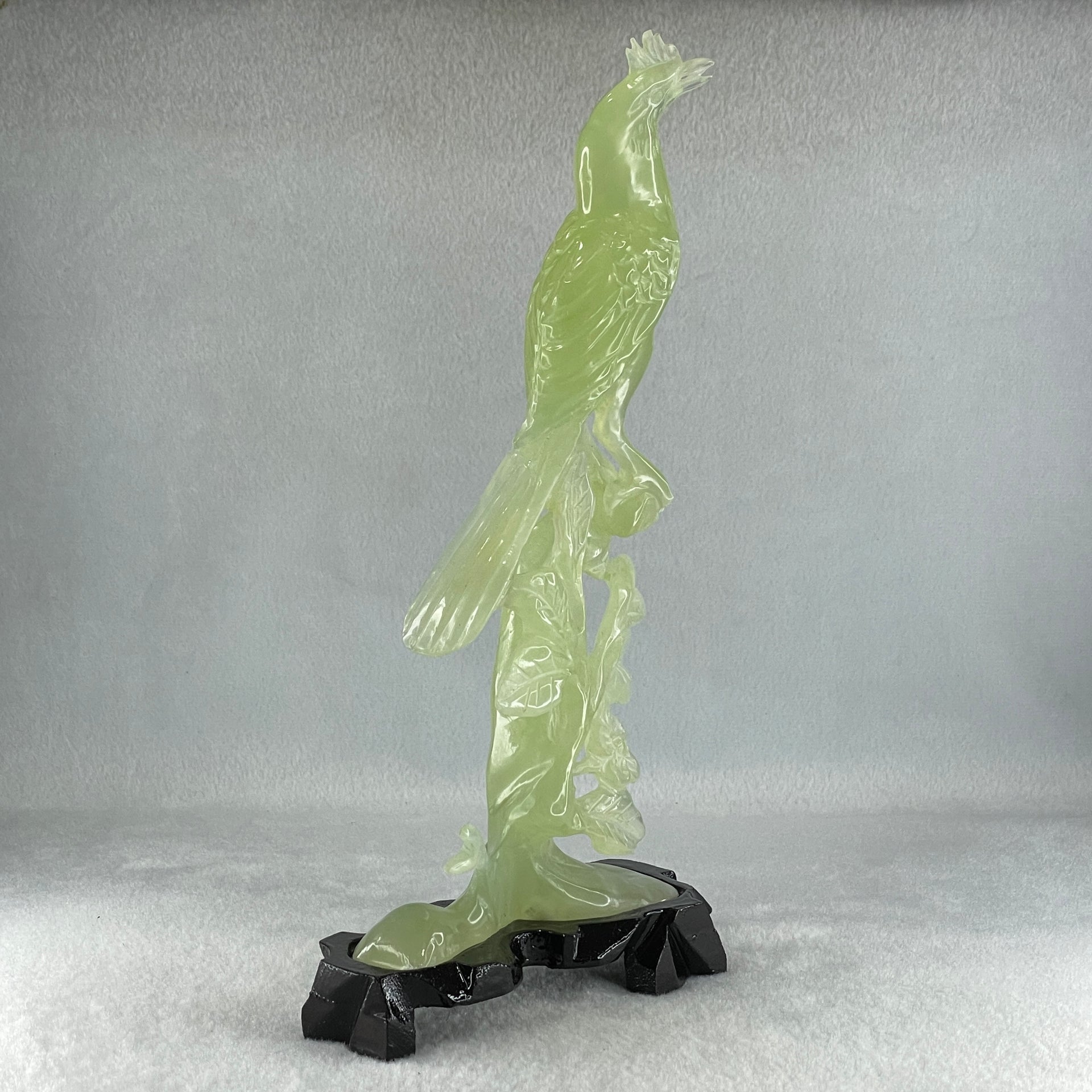 Natural Green Serpentine Javan Mynah Birds on Tree with Wooden Stand Display 388.9g 130.0 by 258.0 by 64.0mm - Huangs Jadeite and Jewelry Pte Ltd