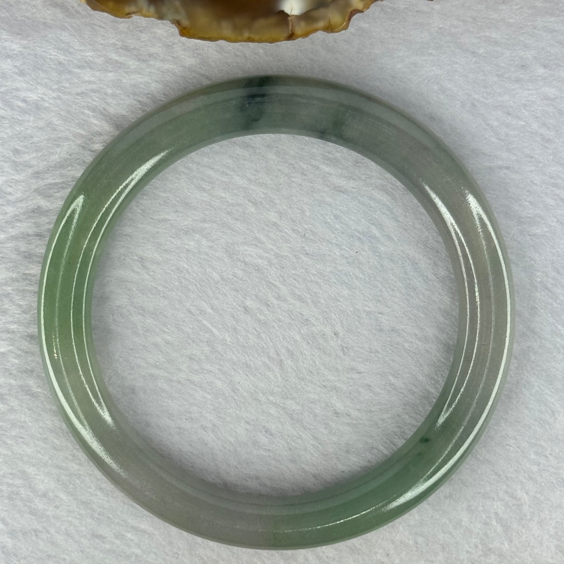 Type A Green Lavender Jadeite Bangle 36.73g Internal Diameter 56.2mm 7.6 by 9.0mm (Very Slight Internal Line) - Huangs Jadeite and Jewelry Pte Ltd
