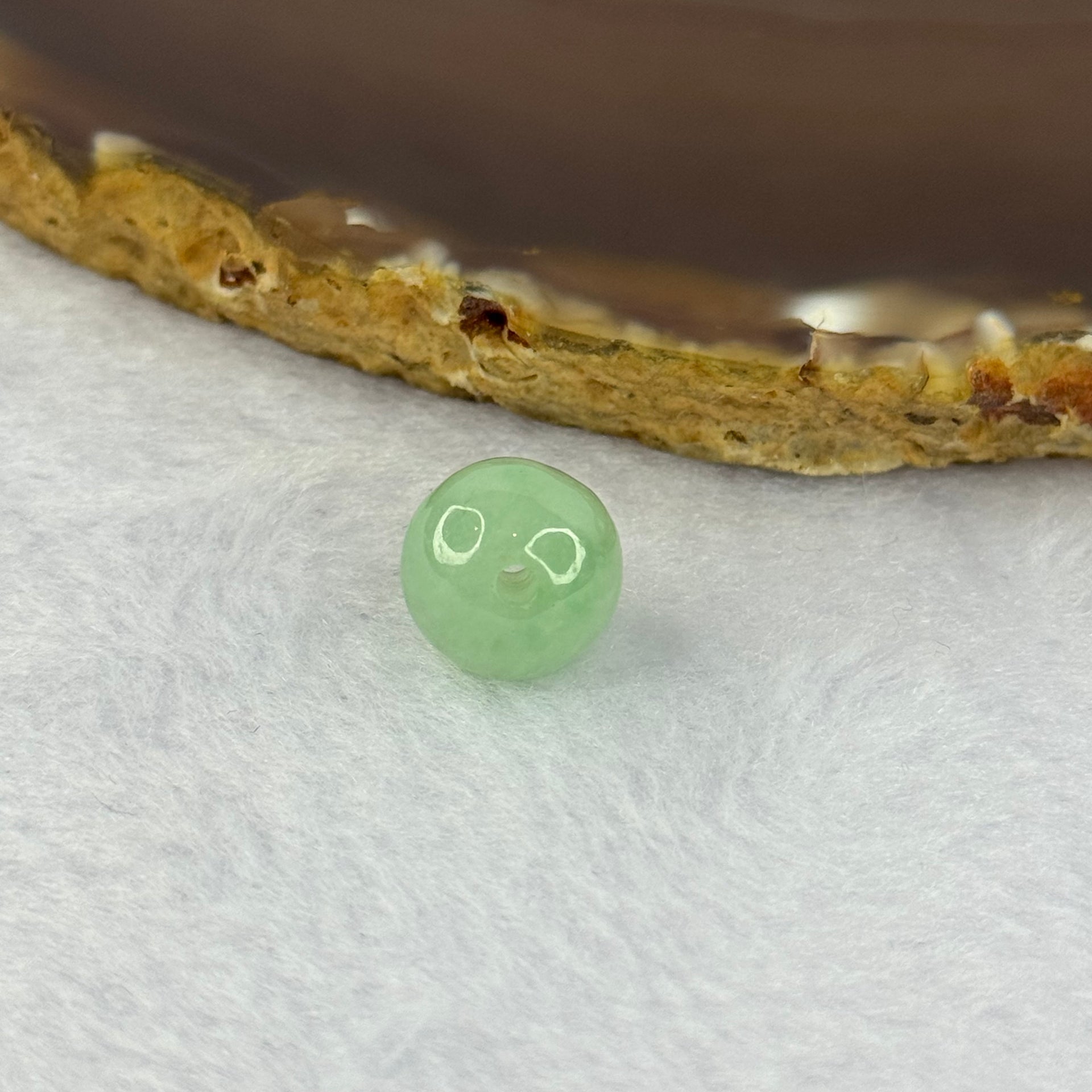 Type A Apple Green Jadeite Bead for Bracelet/Necklace/Earrings/ Ring 2.56g 11.5mm - Huangs Jadeite and Jewelry Pte Ltd