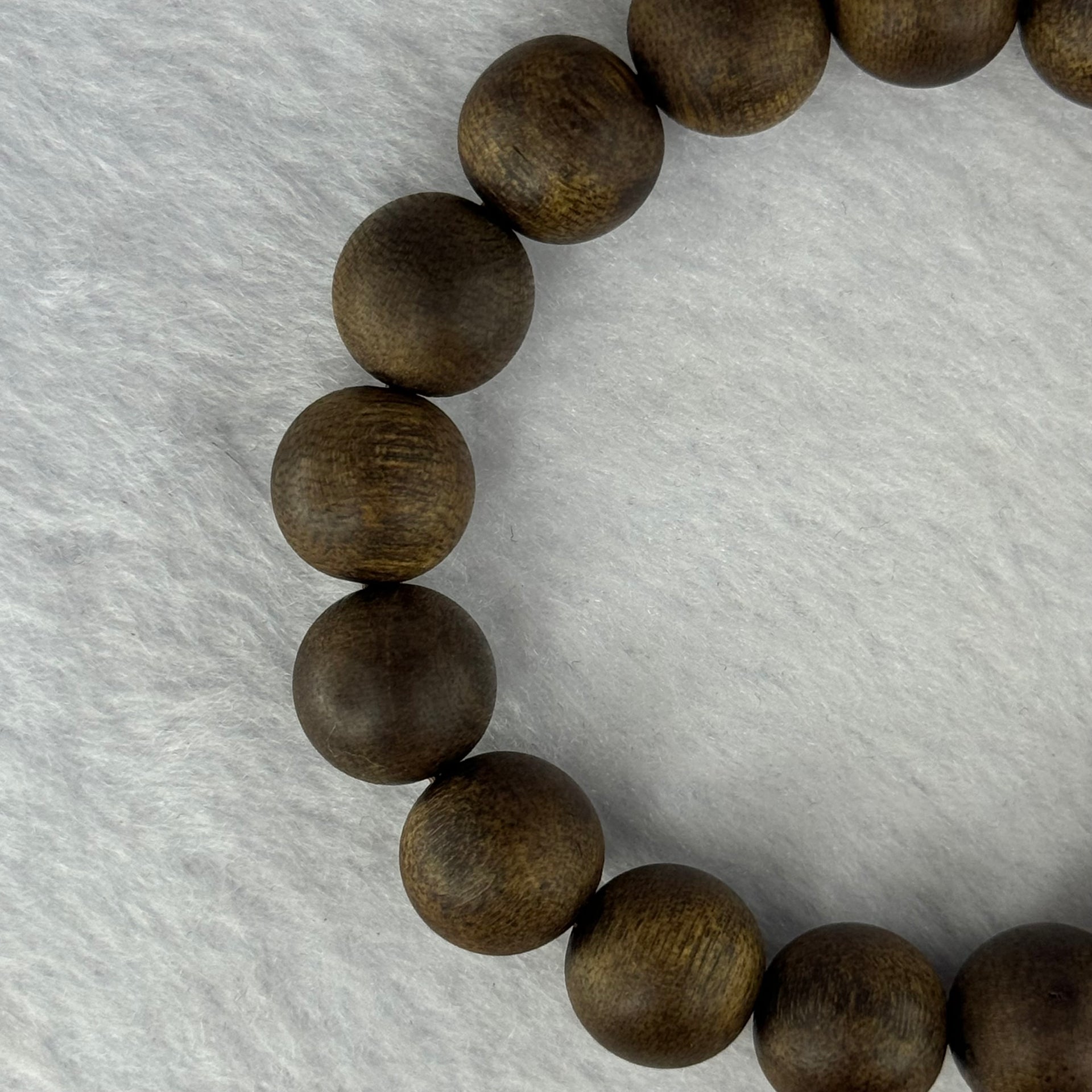 Natural China Hainan Agarwood Beads Bracelet 中国海南沉香木手链（Half Sinking) 10.67g 18cm 12.8mm 17 Beads - Huangs Jadeite and Jewelry Pte Ltd