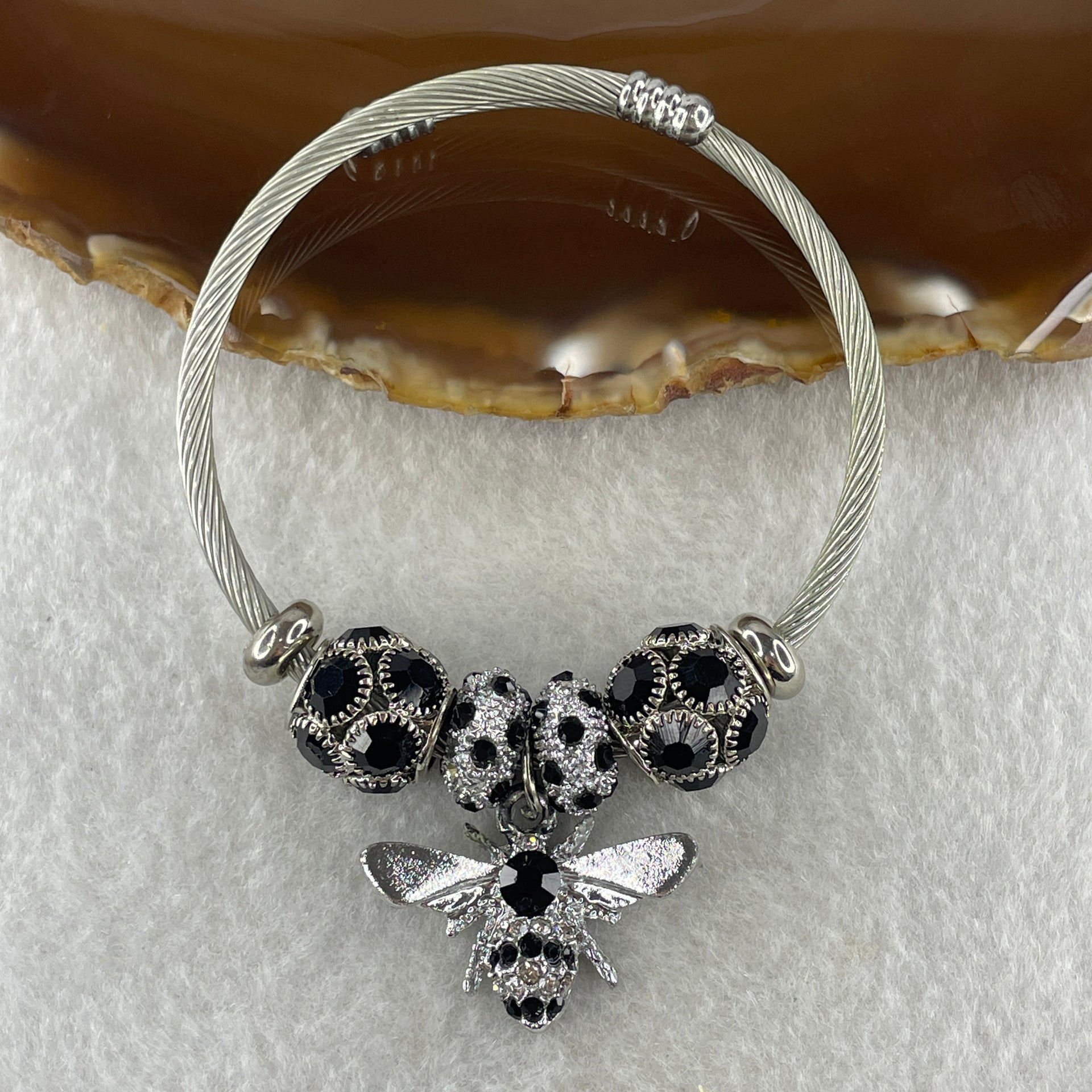 Natural Black Onyx Ball Charm with Bee Silver Bracelet 23.90g 13.7 by 5.0 by 1.2mm - Huangs Jadeite and Jewelry Pte Ltd