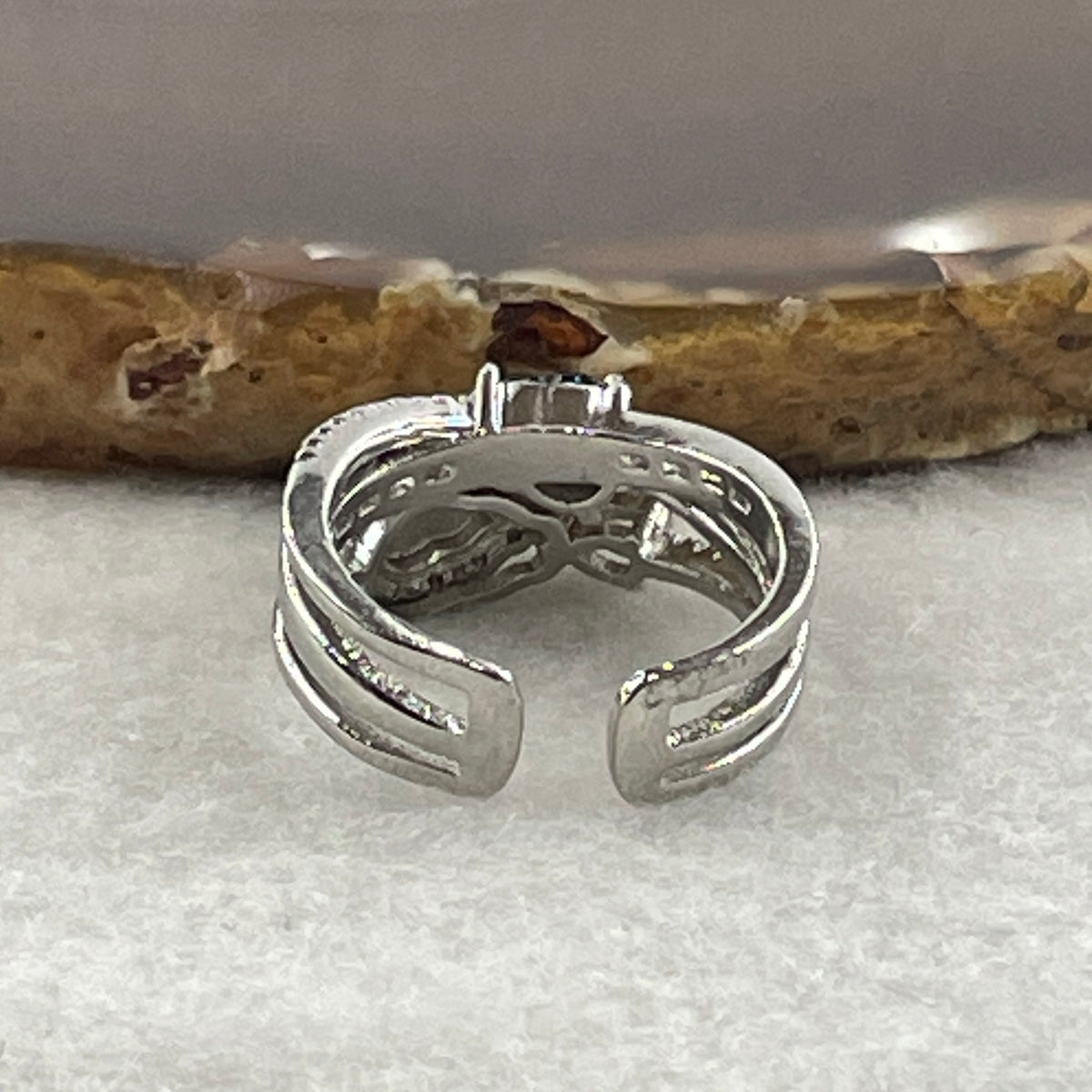 Natural Type A Omphacite Green Jadeite Double Hulu Adjustable Ring in S925 Silver | (4.94g | Adjustable | 6.0 x 3.8 x 1.5mm | Doubled Abundance & Longevity Anchor, Feng Shui Prosperity & Executive Charm Ring) - Huangs Jadeite and Jewelry Pte Ltd