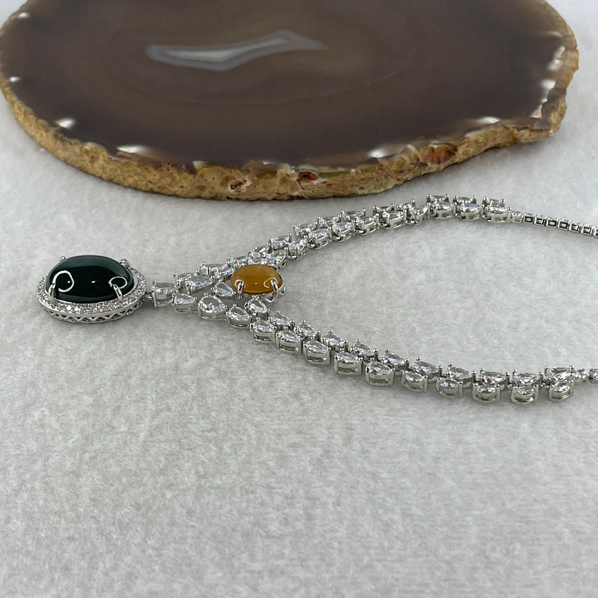 Natural Type A Omphacite Green with Yellow Jadeite Cabochon Necklace in S925 Silver | (26.40g | 40–44cm | 17.8 x 14.0 x 5.0mm Green & 10.0 x 8.4 x 2.5mm Yellow | Dual Wealth & Imperial Fortune Anchor, Feng Shui Abundance & Sovereign Charm Necklace) - Huangs Jadeite and Jewelry Pte Ltd