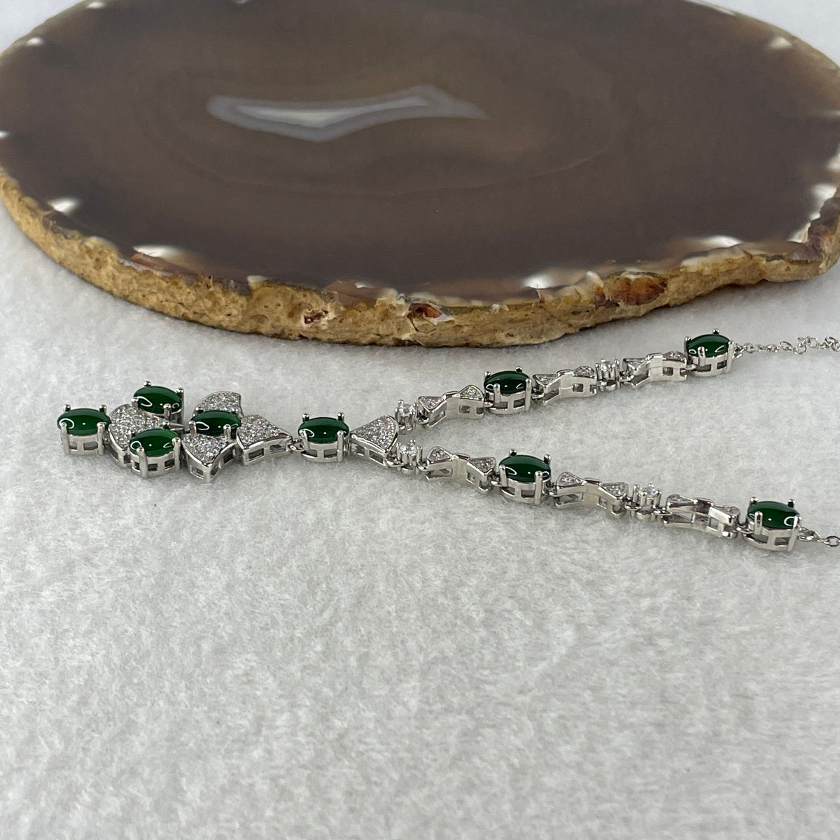 Natural Type A Omphacite Green Jadeite Cabochon Necklace in S925 Silver | (12.07g | 46–50cm | 3.0 x 5.0 x 1.5mm x 9 Pcs | Perpetual Abundance Anchor, Feng Shui Prosperity & Executive Charm Necklace) - Huangs Jadeite and Jewelry Pte Ltd