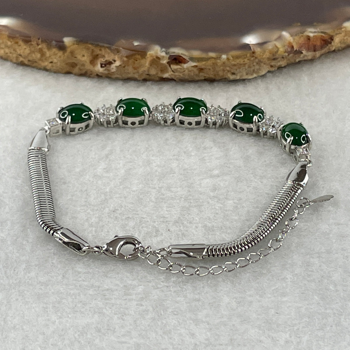 Natural Type A Omphacite Spicy Green Jadeite Cabochon Bracelet in S925 Silver | (7.18g | 15–18cm Adj | 7.8 x 6.0 x 2.5mm x 5 Pcs | Catalyst, "Wǔ Fú Lín Mén" Five Blessings Anchor, Feng Shui Prosperity & Executive Charm Strand) - Huangs Jadeite and Jewelry Pte Ltd