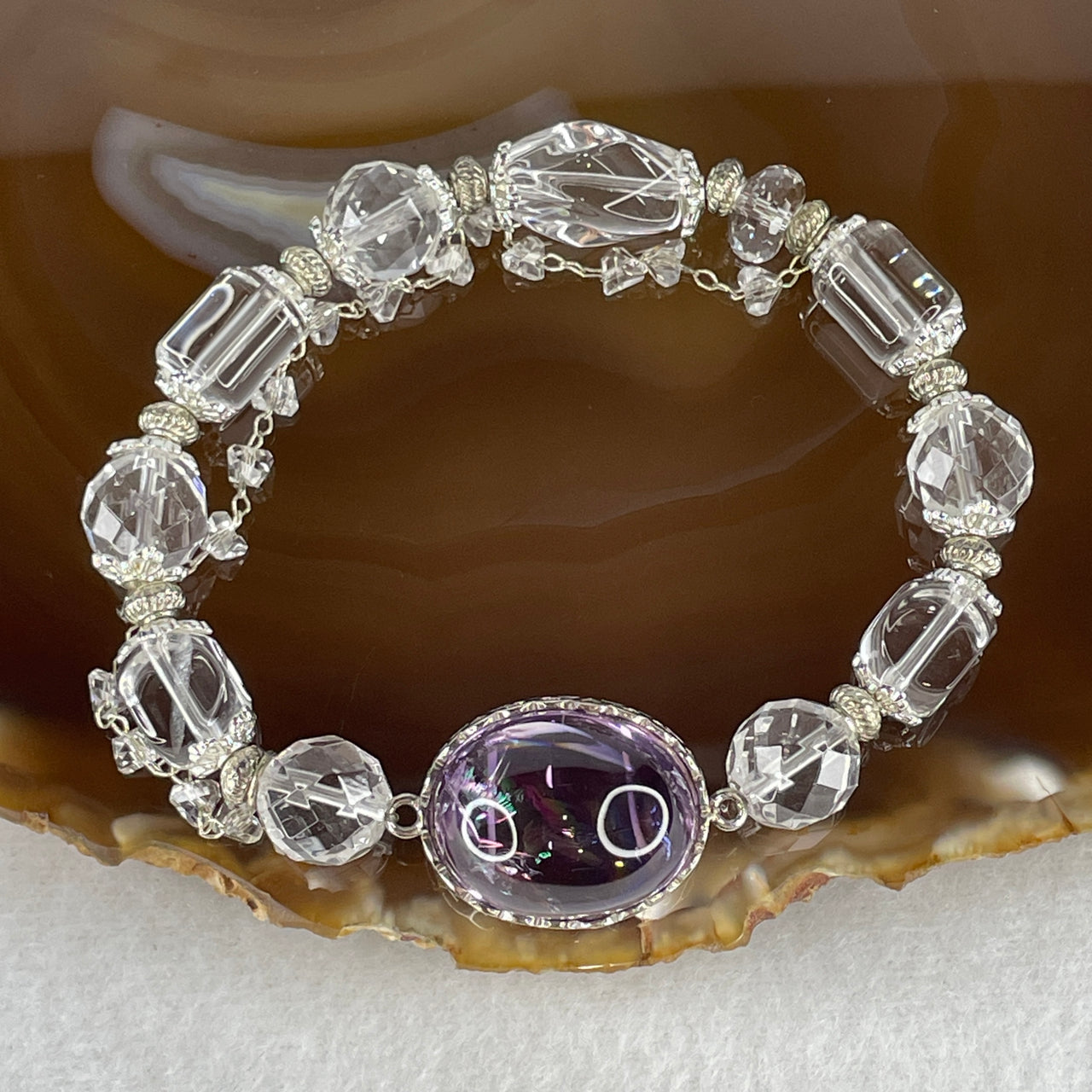 Good Grade Natural Amethyst Round Shape with Man Made Beads and Lulutong Bracelet 30.34g 16cm 20.5 by 12.9mm 1 Bead - 10.0mm 11 Beads