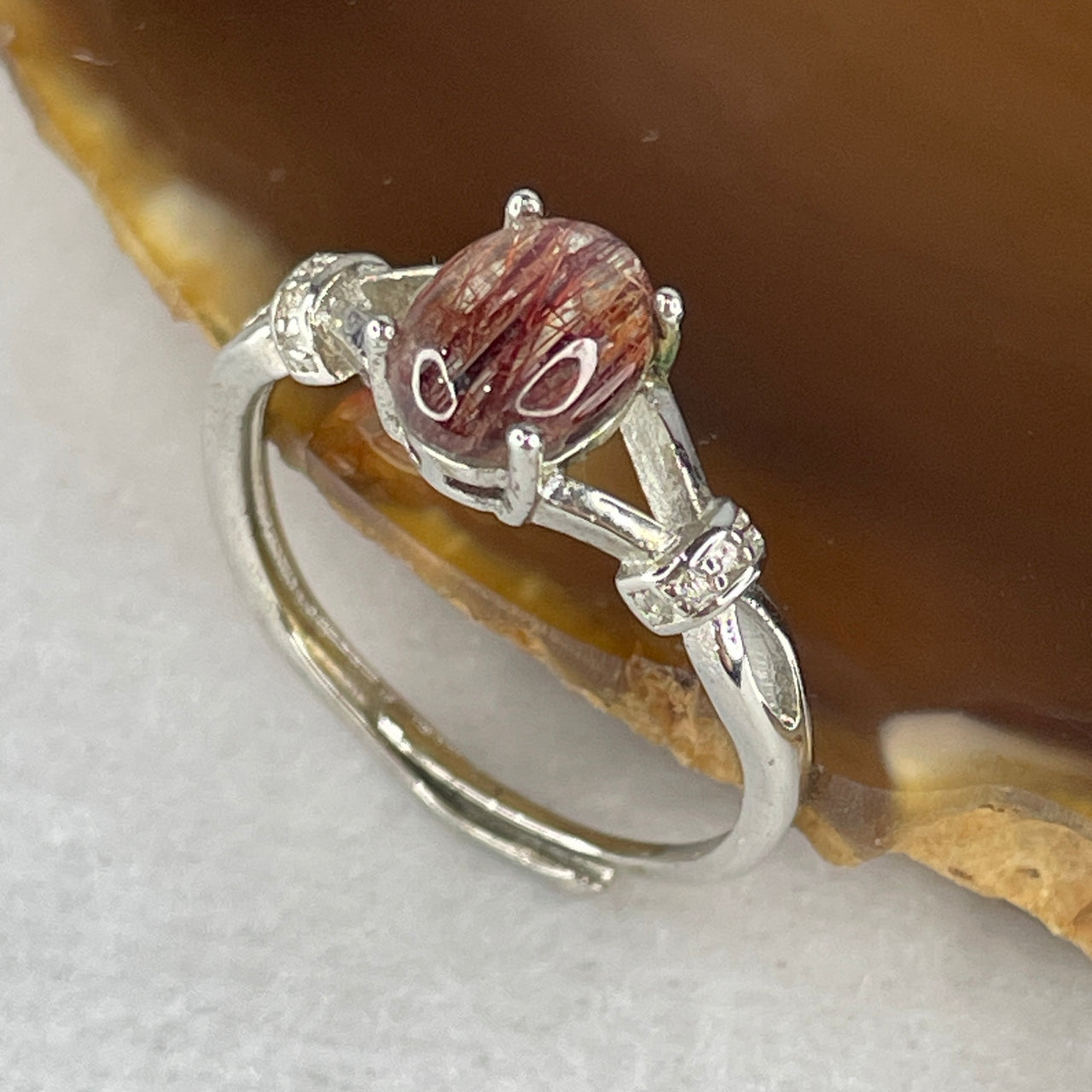 Good Grade Natural Copper Shun Fa Rutilated Ring 1.54g 7.8 by 6.1 by 3.4mm (Adjustable Size)