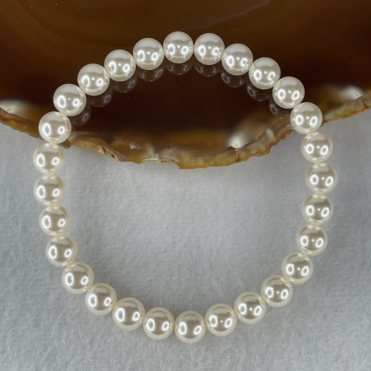 Natural Faux White Pearl Beads Bracelet 18.20g 19cm 8.1mm 28 Beads
