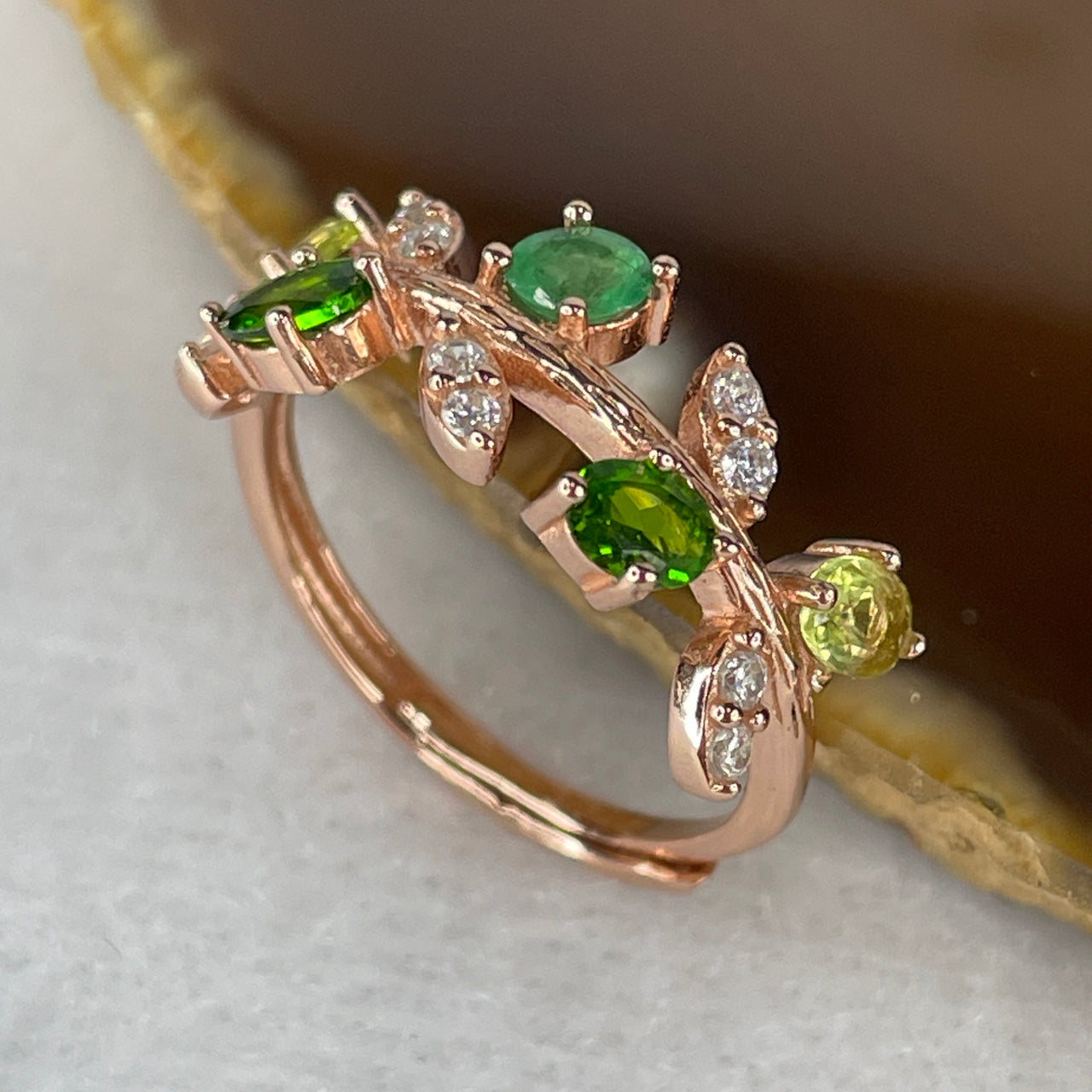Natural-Green-Garnet-with-Cubic-Zirconia-in-S925-Sliver-Gold-Color-Ring-2.32g-4.6-by-3.8-by-1.5mm-5-Pcs-(Adjustable-Size)