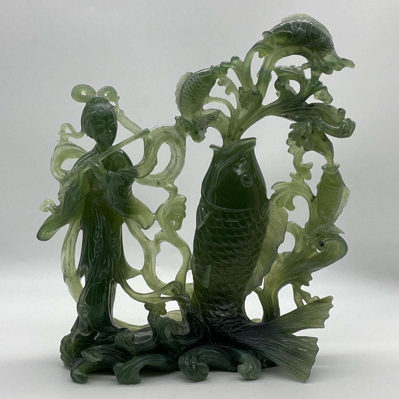 Natural Green Serpentine Fairy with 3 Carp Fish on Flower Tree on Carp Fish Mouth Display 2,848.5g 260.0 by 130.0 by 305.0mm