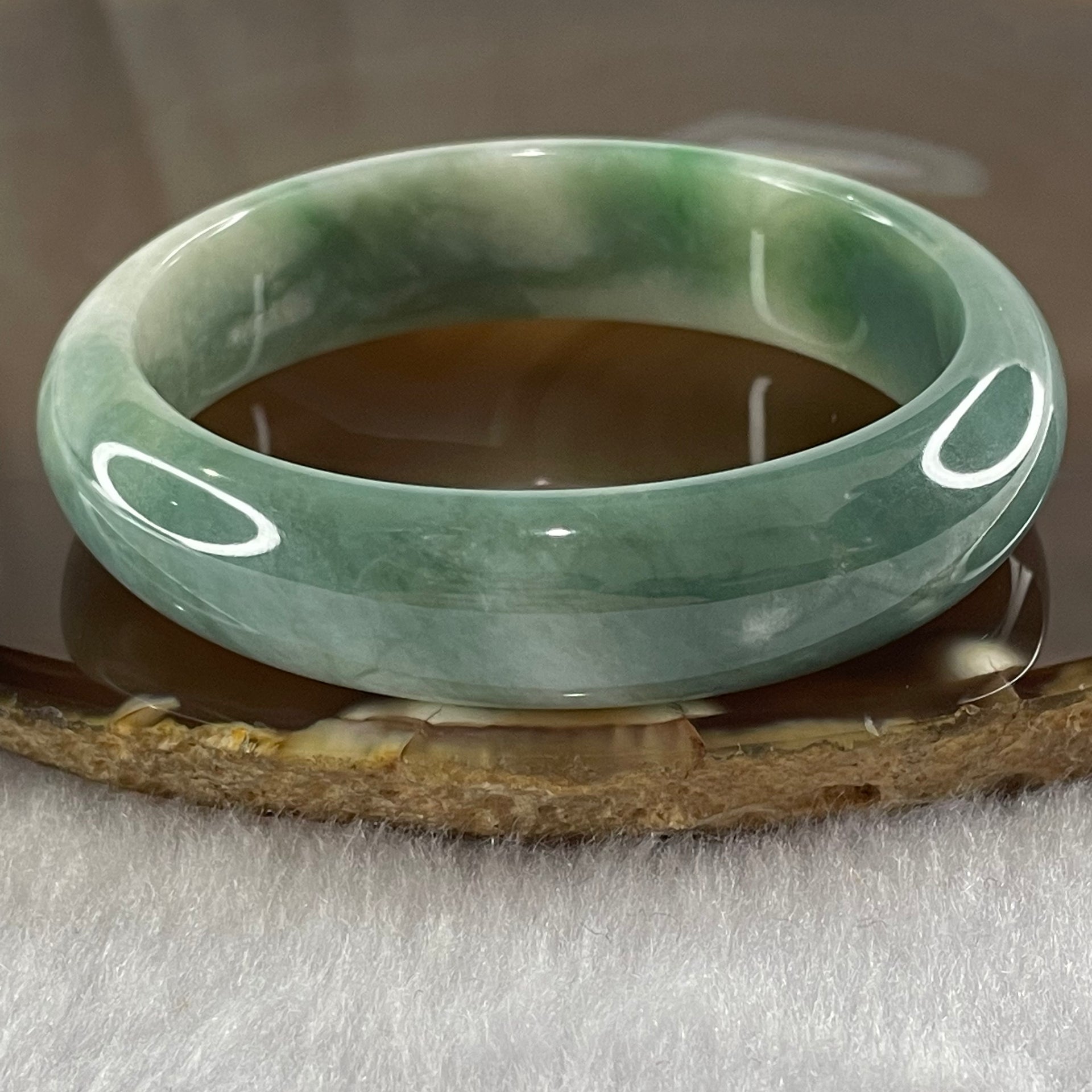 Type A Green Jade Jadeite Oval Bangle 48.81g inner Dia 53.3mm 14.2 by 7.7mm - Huangs Jadeite and Jewelry Pte Ltd