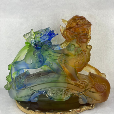 Liuli Crystal Pixiu on Ruyi Carrying 3 legged Toad for Ultimate Prosperity 2,374.8g 190.0 by 77.6 by 158.8mm - Huangs Jadeite and Jewelry Pte Ltd
