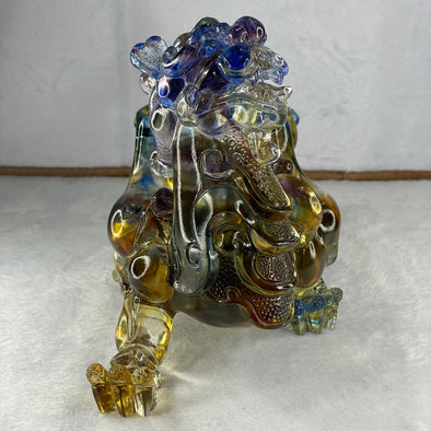 Liuli Crystal Pixiu 3438.1g 260.3 by 118.1 by 160.0mm - Huangs Jadeite and Jewelry Pte Ltd
