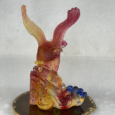 Liuli Crystal Eagle Display 934.1g 107.8 by 97.8 by 170.0mm - Huangs Jadeite and Jewelry Pte Ltd