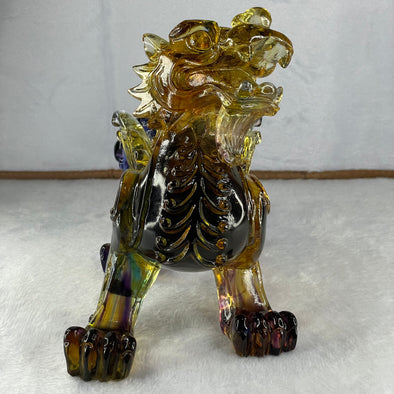 Liuli Crystal Pixiu 3070.8g 128.9 by 170.5 by 270.5mm - Huangs Jadeite and Jewelry Pte Ltd