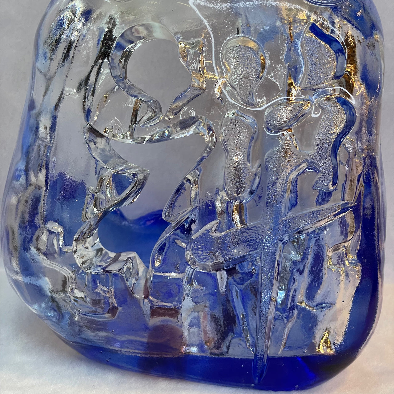 Liuli Crystal Monk Display 2,929g 158.0 by 122.0 by 255.0mm - Huangs Jadeite and Jewelry Pte Ltd