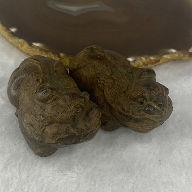 Wooden Pixiu Pair total 105.5g 65.3 by 36.1 by 36.2mm - Huangs Jadeite and Jewelry Pte Ltd