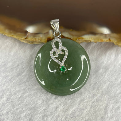 Type A Oily Green Jadeite with 925 silver clasp 5.73g 24.6 by 24.6 by 4.9mm - Huangs Jadeite and Jewelry Pte Ltd