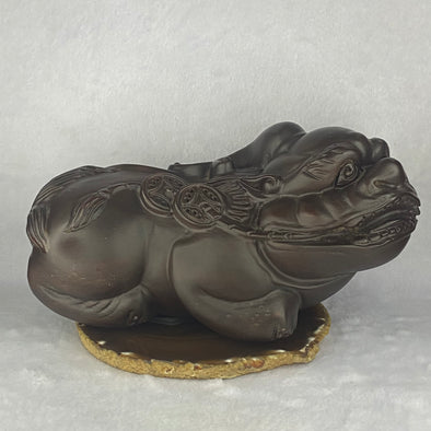 Large Clay Pixiu 2,235.3g 240.0 by 128.6 by 124.0mm - Huangs Jadeite and Jewelry Pte Ltd