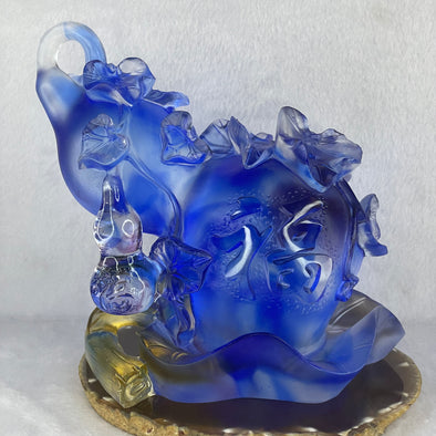 Liuli Crystal Double Hulu with FU for Health and Wealth 2,260.7g 149.6 by 113.1 by 155.8mm - Huangs Jadeite and Jewelry Pte Ltd