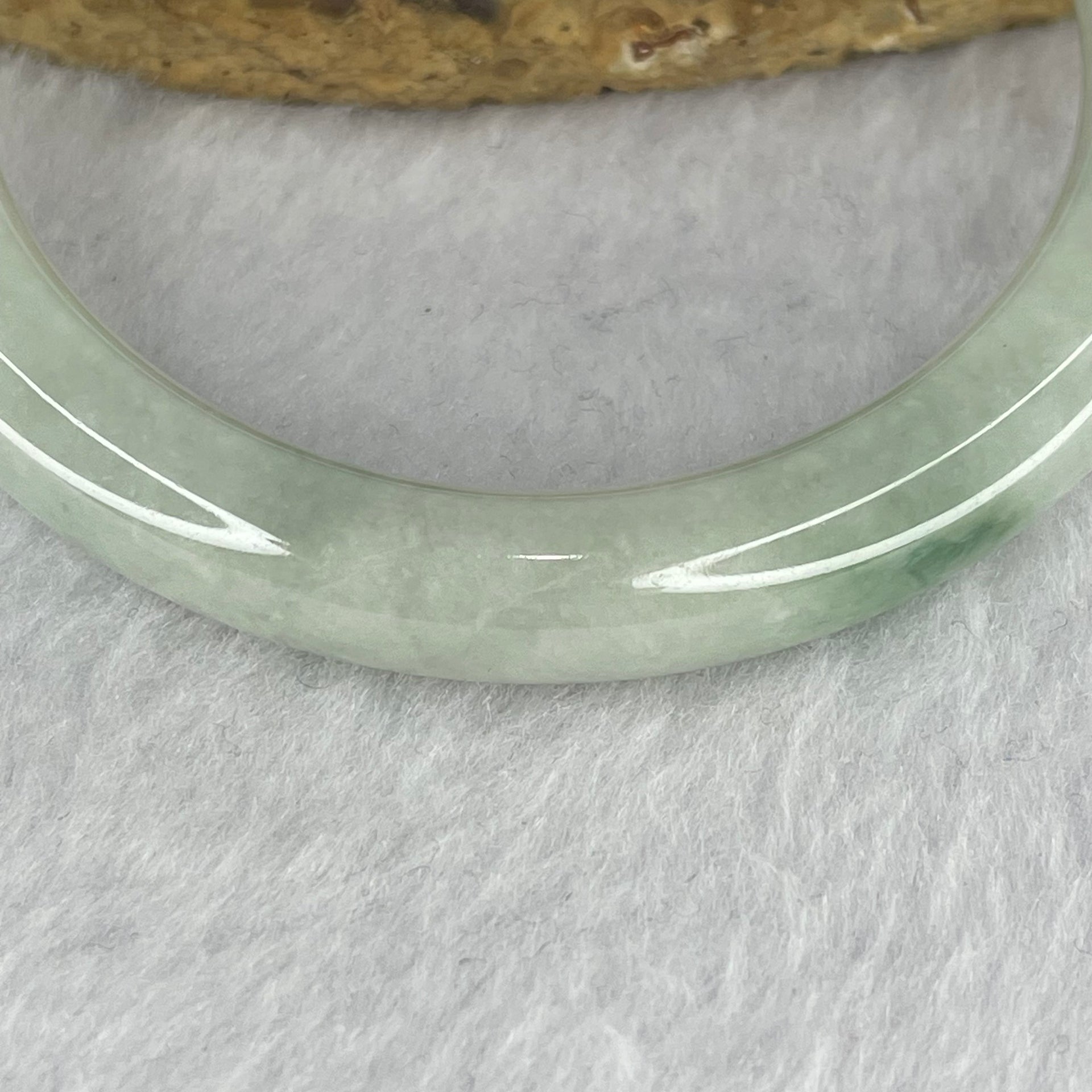 Type A Piao Hua Jadeite 55.07g Inner Dia 59.2mm 9.8 by 9.5mm - Huangs Jadeite and Jewelry Pte Ltd