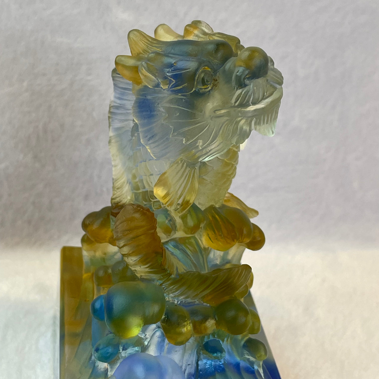 Liuli Crystal Dragon Carp Display 810g 138.8 by 53.5 by 105.3mm - Huangs Jadeite and Jewelry Pte Ltd