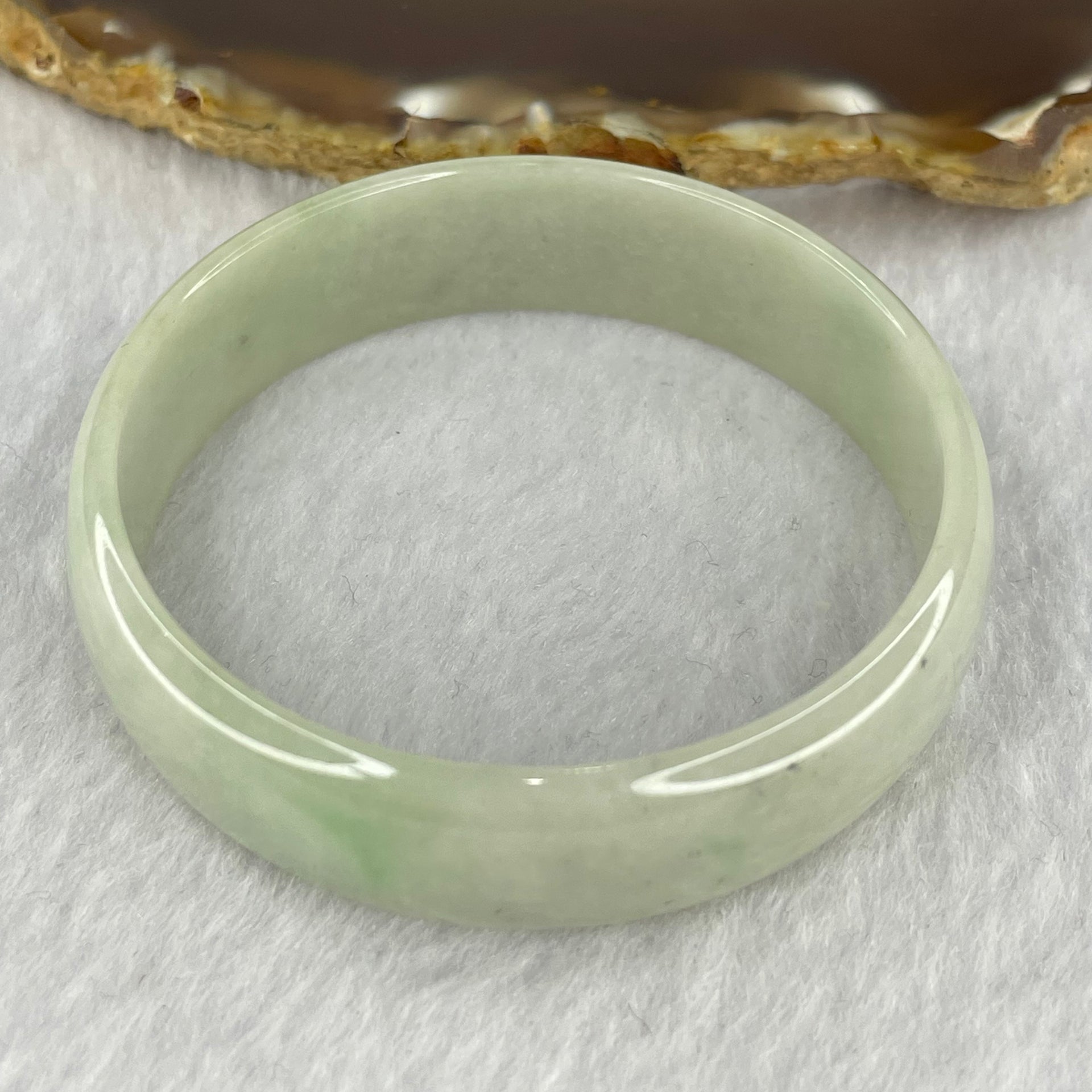 Type A Green Lavender Jadeite Bangle 28.40g inner diameter 52.4mm 14.3 by 4.0mm (slight external line) - Huangs Jadeite and Jewelry Pte Ltd