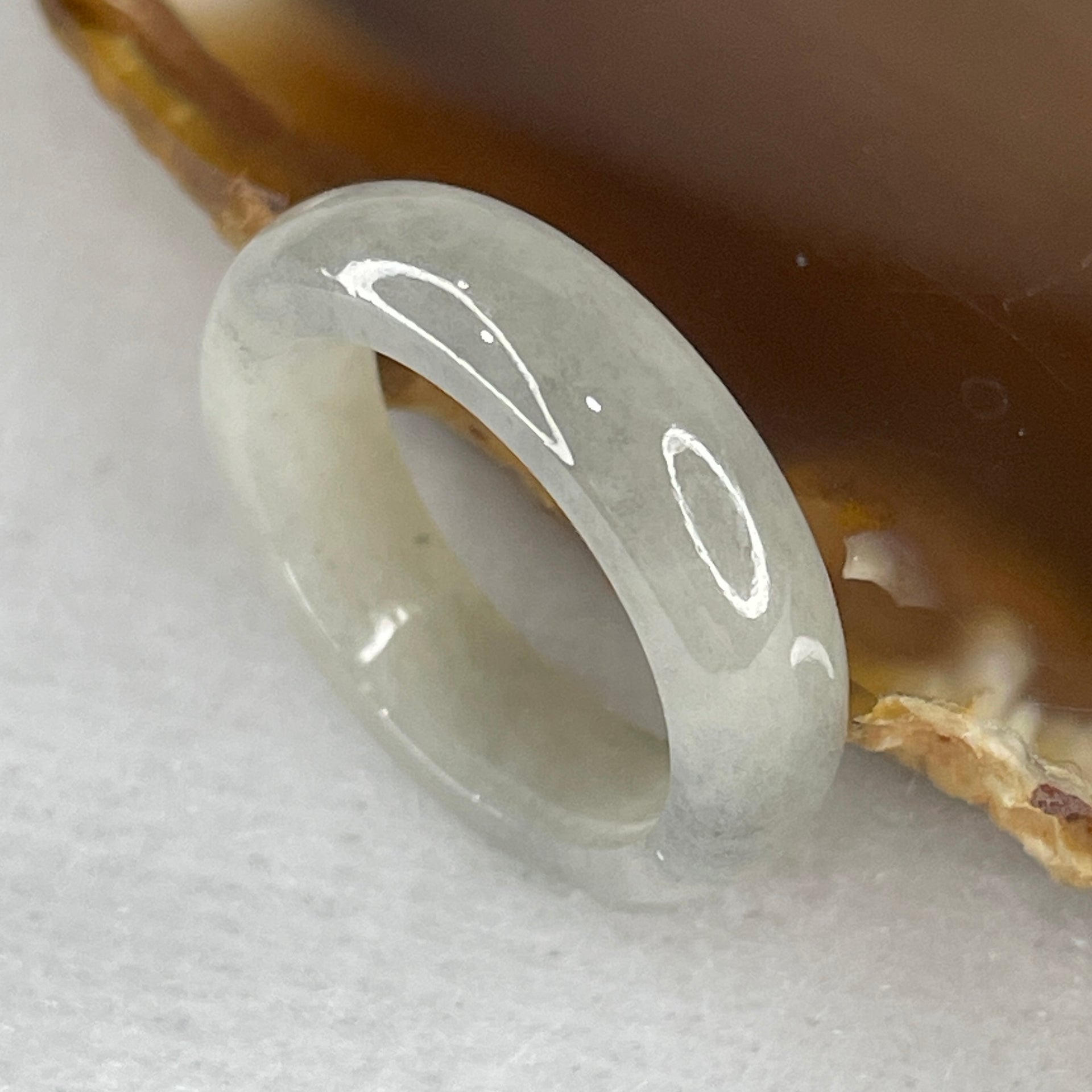 Natural-Type-A-Light-Wuji-Grey-Jadeite-Ring-3.07g-5.6-by-3.2mm-US-6.8-Hk15-(Close-to-Perfect)