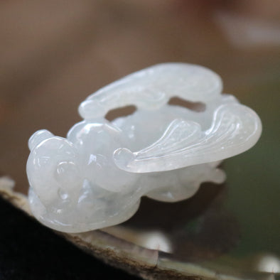 Semi Icy Type A Burmese Jade Jadeite Bee - 21.65g L43.2 W27.7 D4.5mm - Huangs Jadeite and Jewelry Pte Ltd