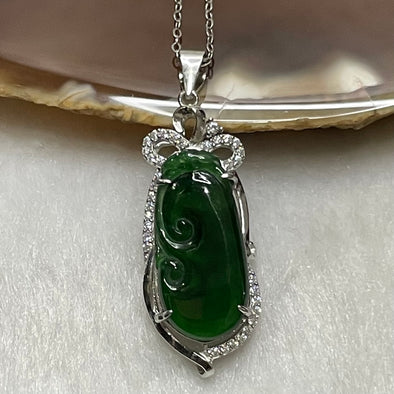 Type A Green Omphacite Jade Jadeite Ruyi - 3.18g 37.0 by 12.7 by 6.3mm - Huangs Jadeite and Jewelry Pte Ltd
