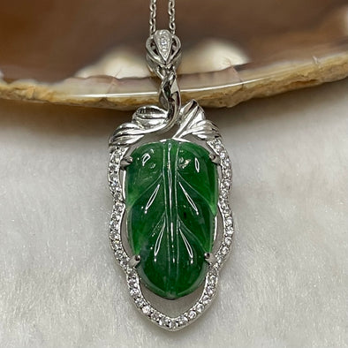 Type A Green Omphacite Jade Jadeite Leaf - 3.79g 39.4 by 15.7 by 5.5mm - Huangs Jadeite and Jewelry Pte Ltd