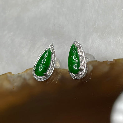 Type A Spicy Green Jade Jadeite Peapod 18k White Gold Earrings 1.57g 12.4 by 6.2 by 4.6mm - Huangs Jadeite and Jewelry Pte Ltd