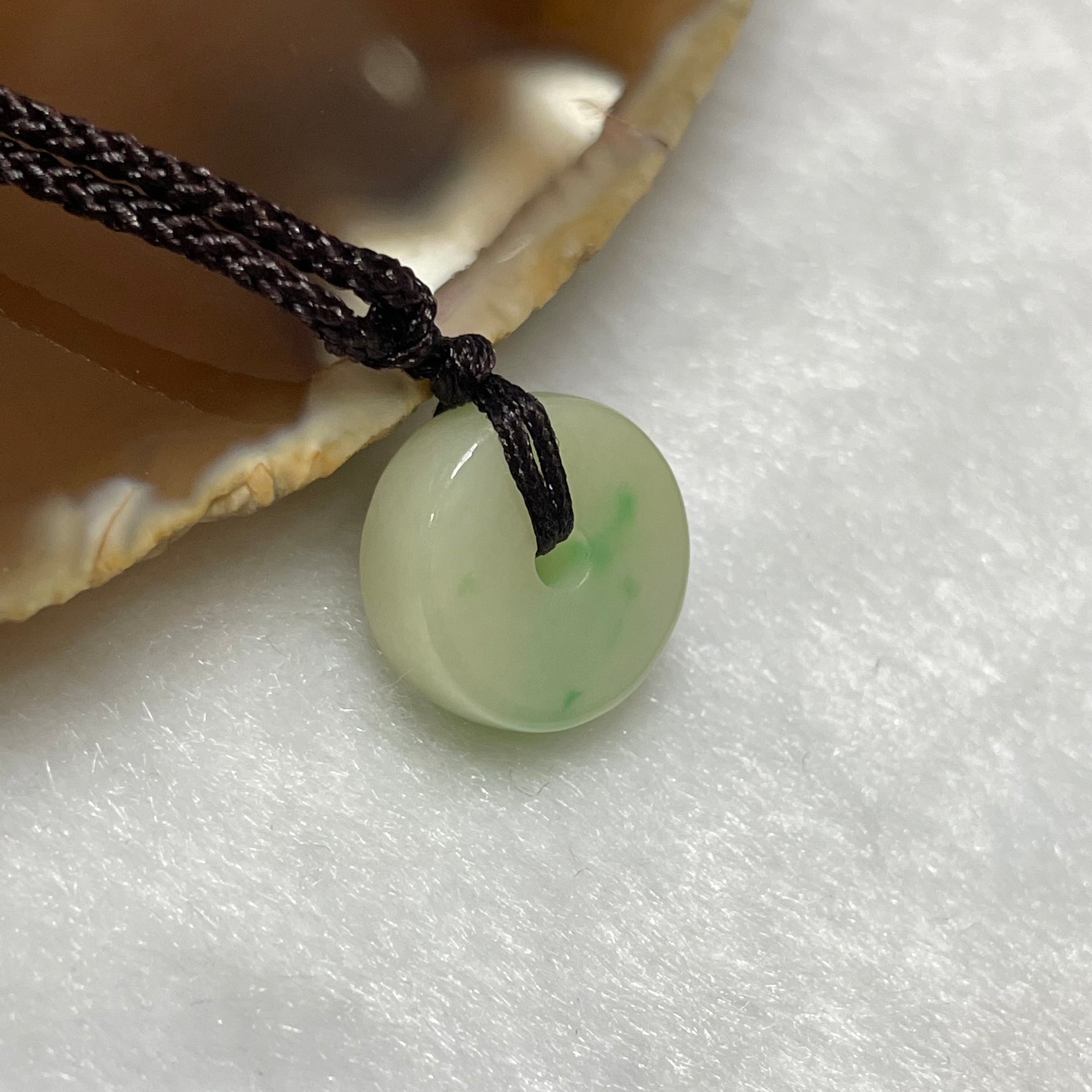 Type A Green Jade Jadeite Ping An Kou 3.42g 14.1 by 14.1 by 5.1mm - Huangs Jadeite and Jewelry Pte Ltd