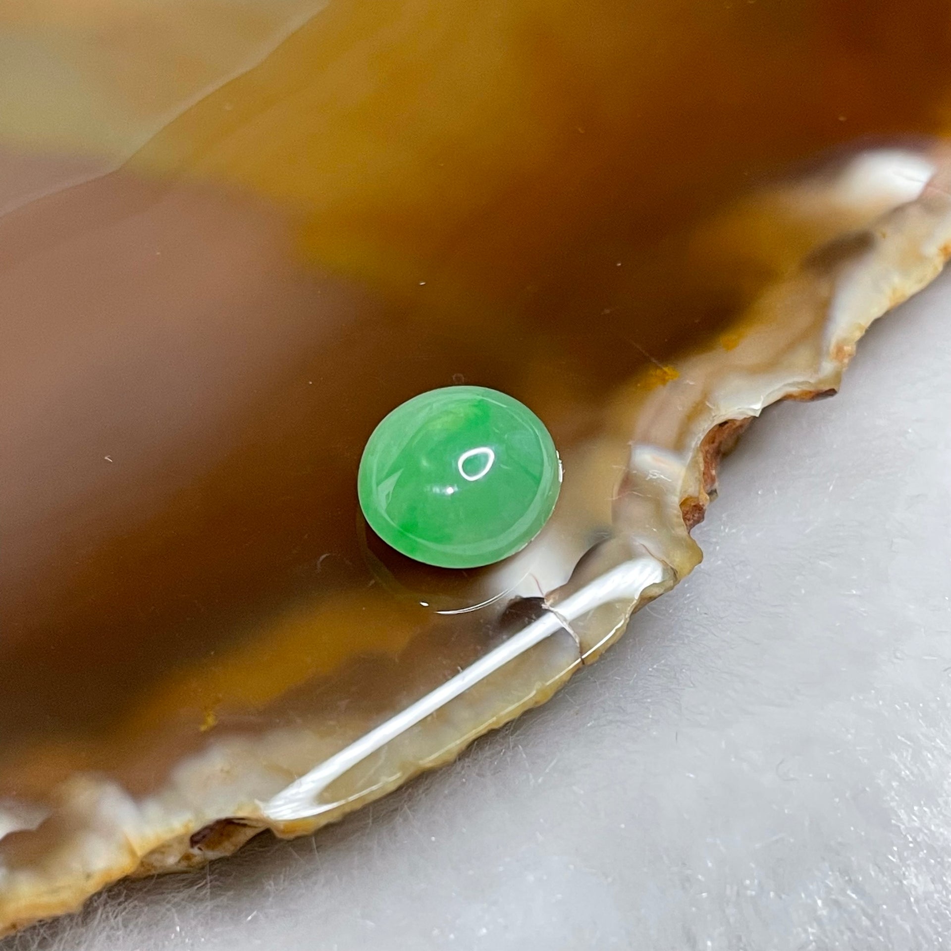 Type A Spicy Green Jade Jadeite for setting 0.76g 10.0 by 9.3 by 5.1mm - Huangs Jadeite and Jewelry Pte Ltd