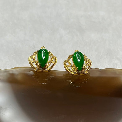 Type A Green Jade Jadeite Crown Earrings 18k Yellow Gold 1.62g 8.3 by 9.2 by 4.8mm - Huangs Jadeite and Jewelry Pte Ltd