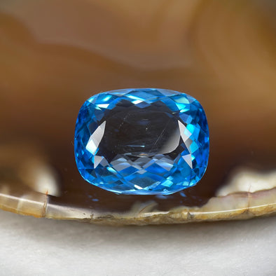 Natural Swiss Blue Topaz 45.95 carats 21.6 by 18.0 by 11.6mm - Huangs Jadeite and Jewelry Pte Ltd