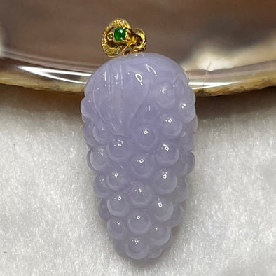 Type A Lavender Jade Jadeite Grapes Pendant with 18K Gold - 10.43g 37.8 by 17 by 12.2mm - Huangs Jadeite and Jewelry Pte Ltd