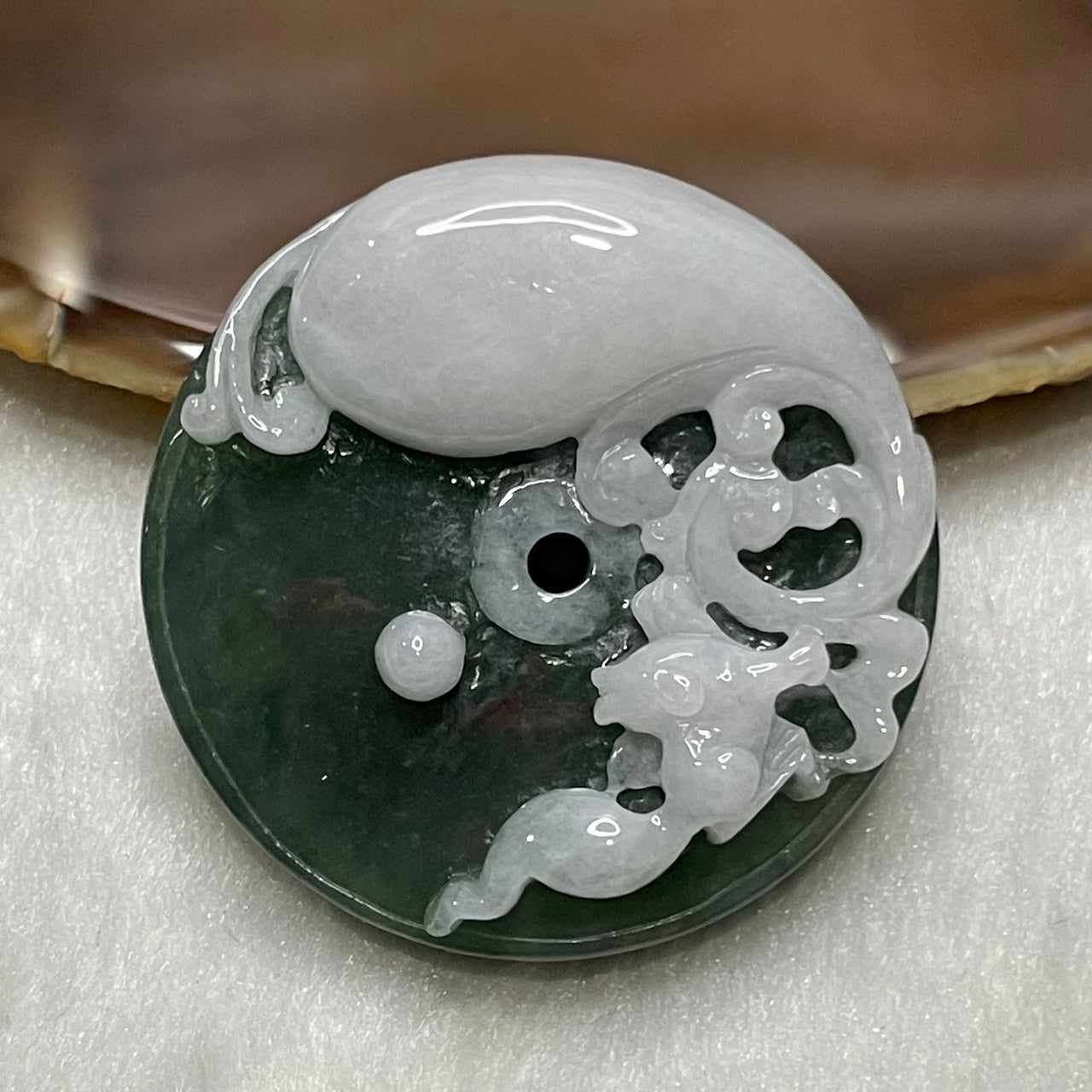 Type A Green Jade Jadeite 袋袋有钱 Pendant - 51.91g 44.8 by 44.8 by 13.6mm - Huangs Jadeite and Jewelry Pte Ltd