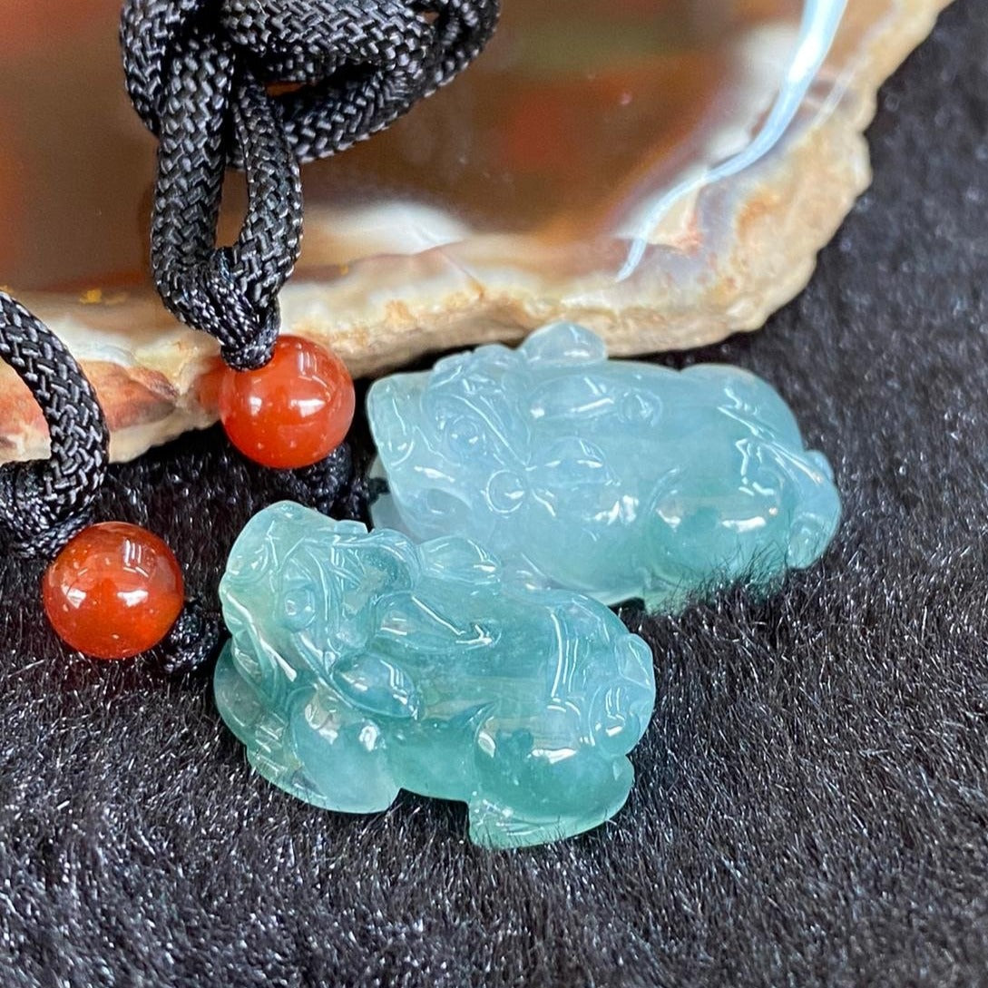 Type A Jade jadeite Pixiu pair 8.05g 22.2 by 13.6 by 8.5 mm - Huangs Jadeite and Jewelry Pte Ltd