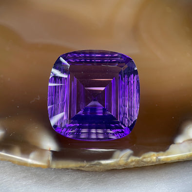 Natural Amethyst 26.30 carats 21.5 by 20.8 by 10.6mm - Huangs Jadeite and Jewelry Pte Ltd