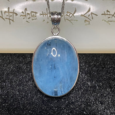 Natural Aquamarine with 925 Silver Pendant & Chain - 10.03g 24.8 by 20 by 10.1mm - Huangs Jadeite and Jewelry Pte Ltd
