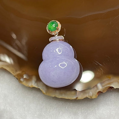 Type A Lavender & Green Jade Jadeite Hulu 18k Rose gold 7.56g 31.3 by 18.6 by 9.9mm - Huangs Jadeite and Jewelry Pte Ltd