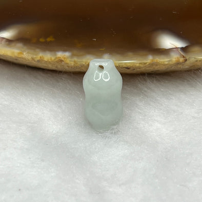 Type A Green Jade Jadeite Peanut - 1.45g 13.8 by 7.5 by 7.5 mm - Huangs Jadeite and Jewelry Pte Ltd