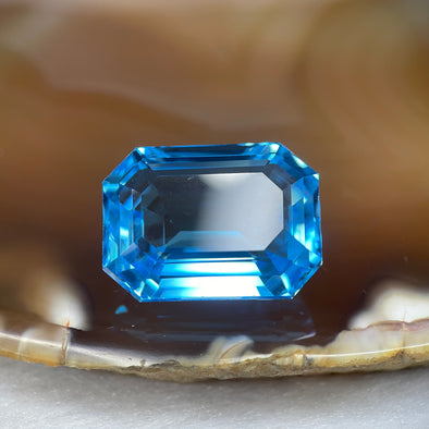 Natural Swiss Blue Topaz 41.65 carats 21.6 by 16.2 by 11.2mm - Huangs Jadeite and Jewelry Pte Ltd