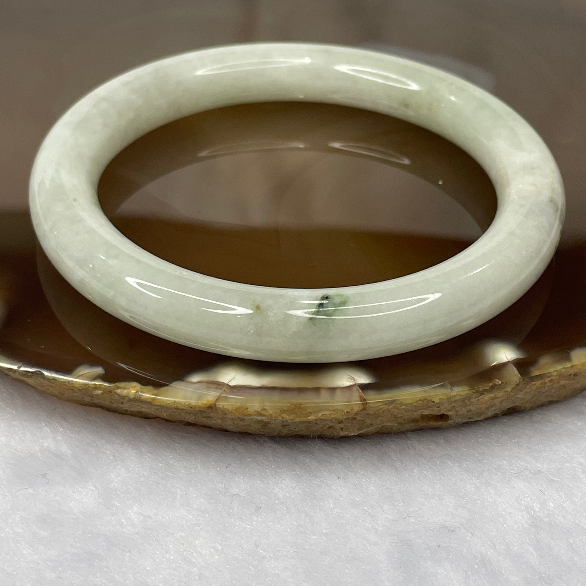 Type A Green Piao Hua Jadeite Bangle 44.70g inner diameter 57.1mm 9.1 by 9.1mm - Huangs Jadeite and Jewelry Pte Ltd