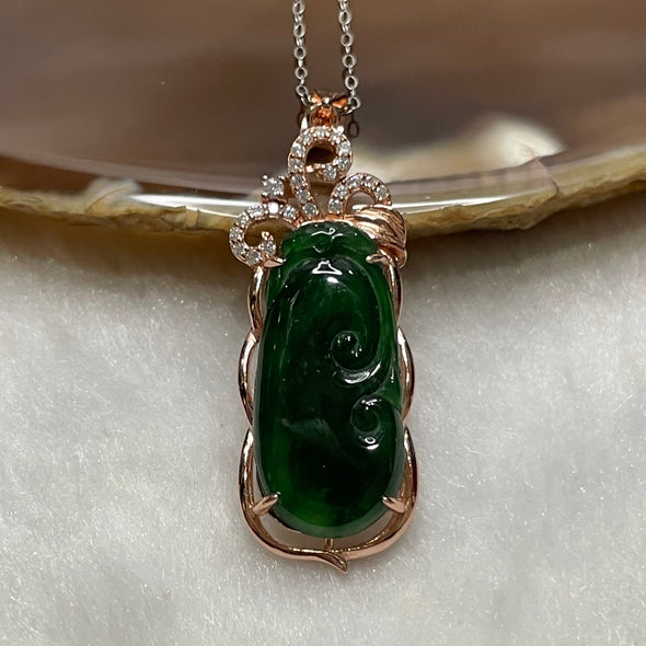 Type A Green Omphacite Jade Jadeite Ruyi - 3.23g 40.0 by 12.8 by 5.6mm - Huangs Jadeite and Jewelry Pte Ltd