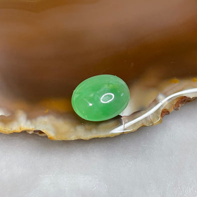 Type A Green Jade Jadeite for setting 0.97g 12.8 by 10.6 by 4.4mm - Huangs Jadeite and Jewelry Pte Ltd