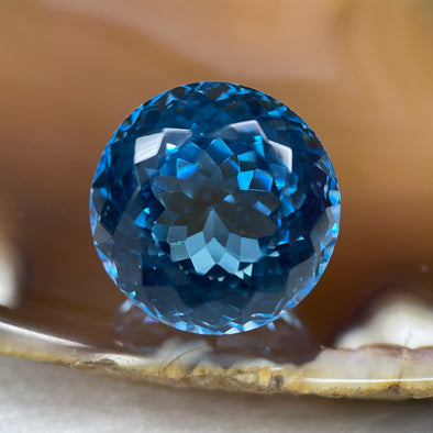 Natural Swiss Blue Topaz 46.15 carats 18.8 by 18.8 by 15.6mm - Huangs Jadeite and Jewelry Pte Ltd